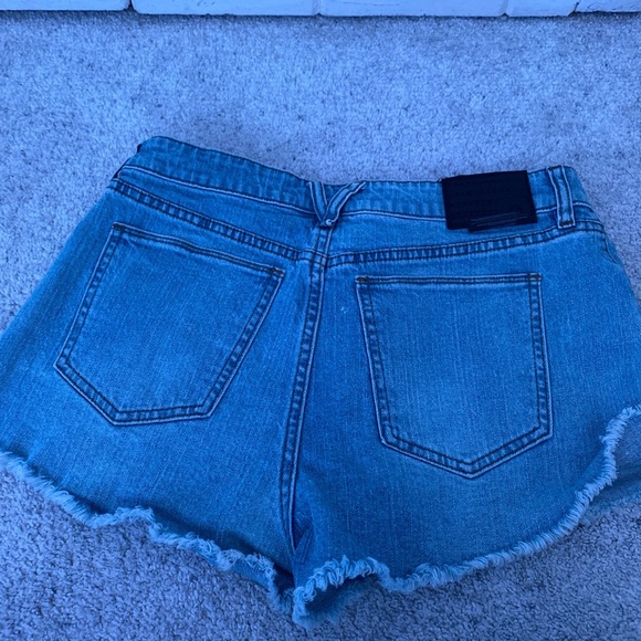 Volcom great condition - Picture 3 of 3